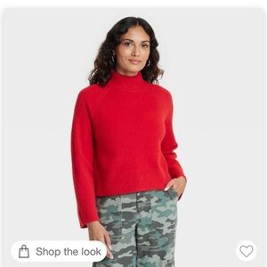 New with tags Universal thread sweater